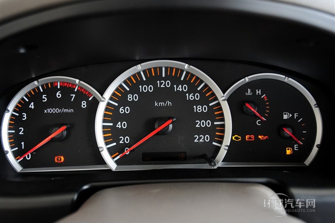 2013款 2.4L汽油兩驅標準型