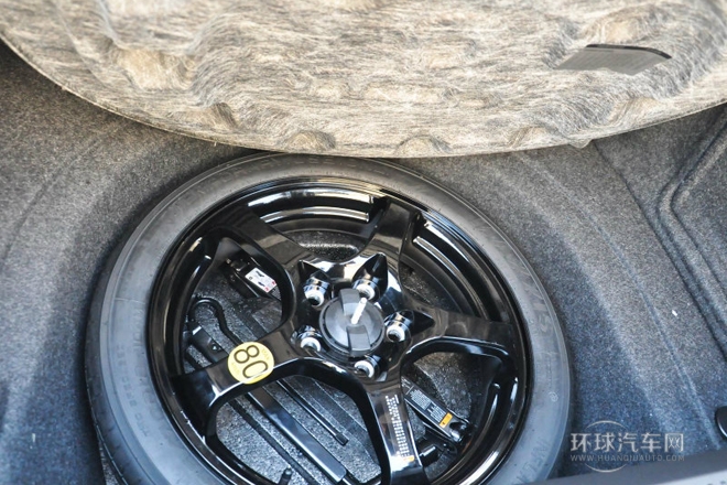 2012款 3.0L 豪華運動版