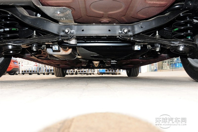 2013款 兩廂經典 1.8L AT基本型