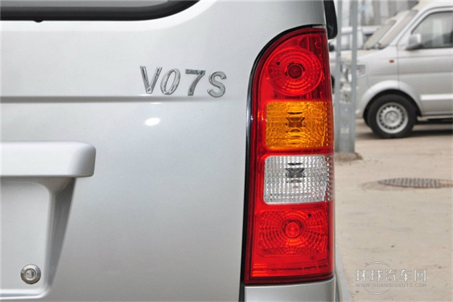 2011款 1.0L標(biāo)準(zhǔn)型BG10-01