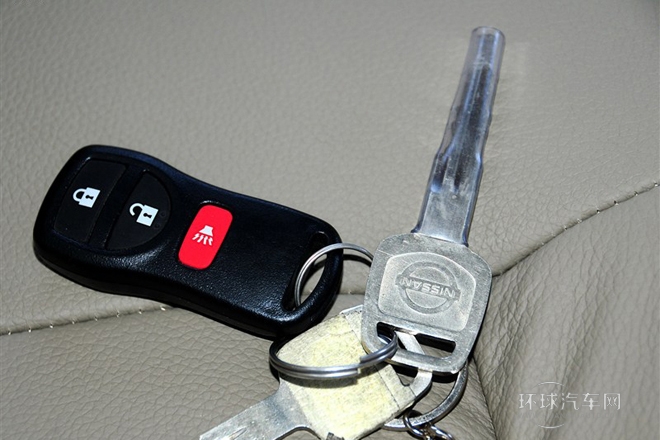 2013款 2.4L汽油兩驅高級型