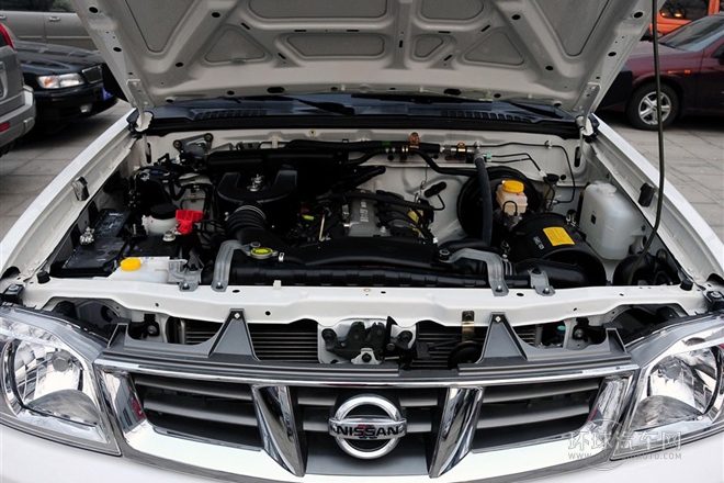 2013款 2.4L汽油四驅標準型