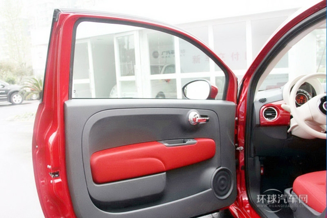 2012款 1.4L 敞篷時尚版