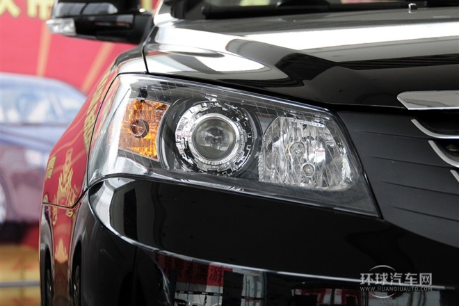 2013款 三廂 1.5L 手動(dòng)進(jìn)取型