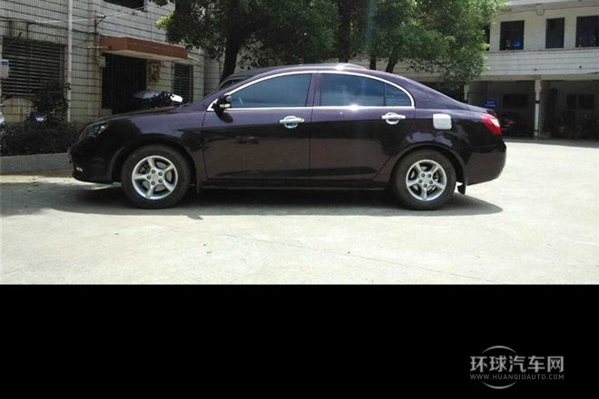 2013款 三廂 1.5L 手動進取型