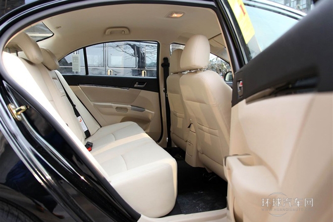 2013款 三廂 1.5L 手動(dòng)精英型