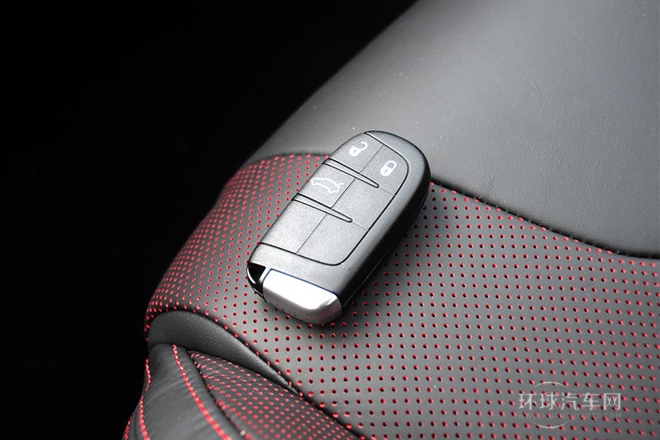 2014款 1.4T 自動豪華運動版