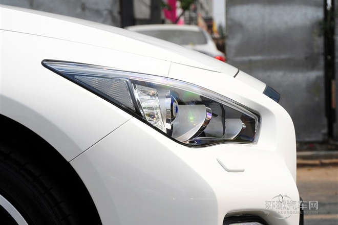 2014款 2.0T 豪華運(yùn)動(dòng)版