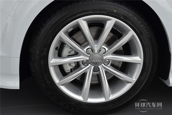 2013款  Coupe 45 TFSI quattro 白色經典版