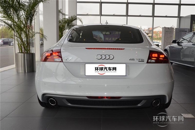 2013款  Coupe 45 TFSI quattro 白色經典版