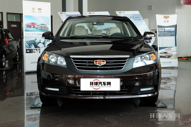 2013款 三廂 1.8L CVT尊貴型