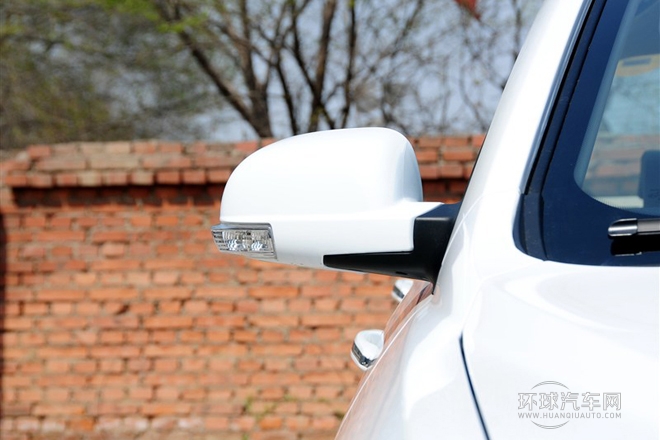 2013款 三廂 1.8L 手動精英型