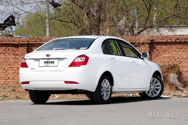 2013款 三廂 1.8L 手動(dòng)精英型