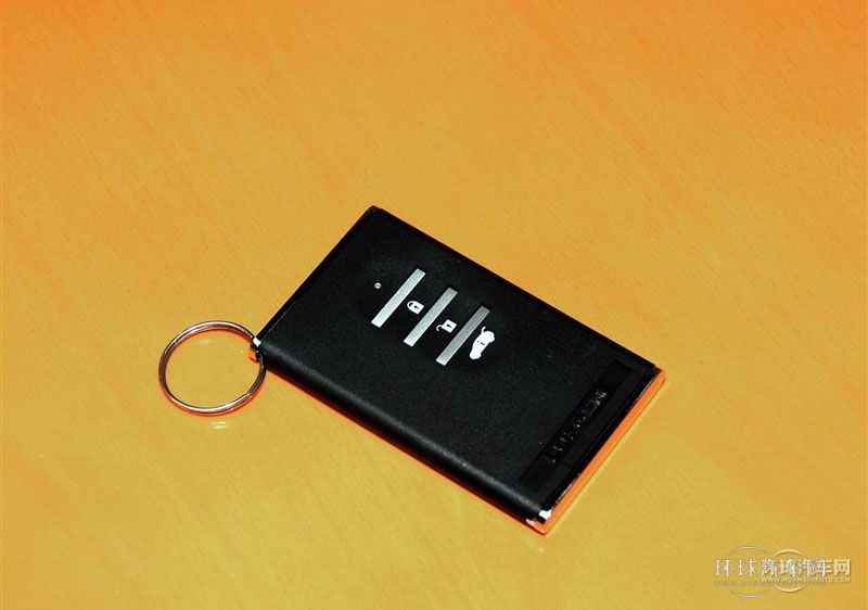 2013款 鋒芒限量版 2.2T 四驅智尊型