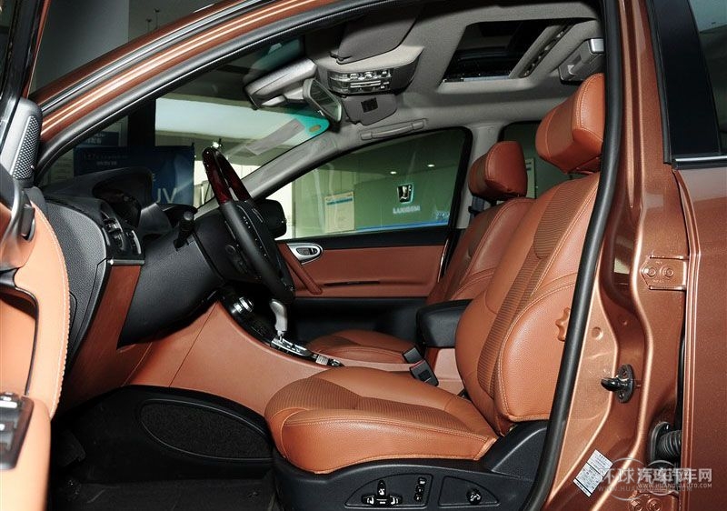 2013款 鋒芒限量版 2.2T 四驅智尊型