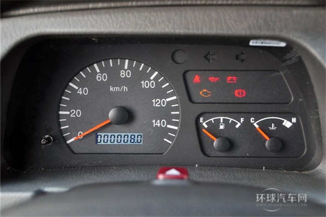 2011款 1.0L基本型AF10-12