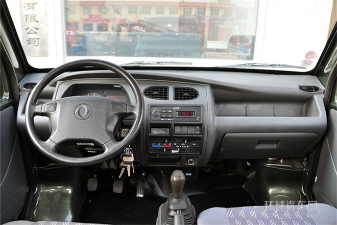 2011款 1.0L基本型AF10-12