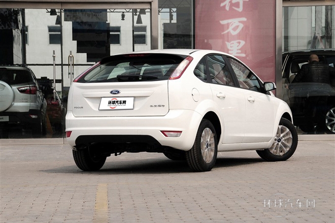 2013款 兩廂經(jīng)典 1.8L MT基本型