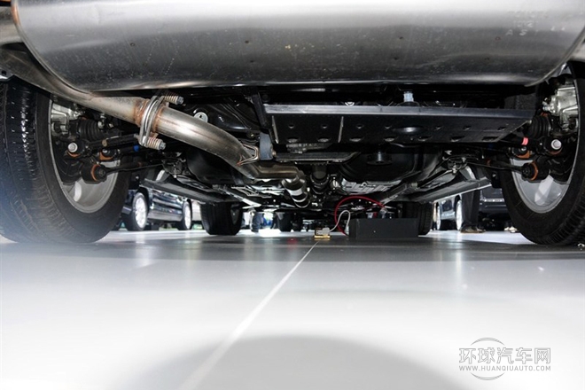 2013款 2.7L 兩驅(qū)豪華版