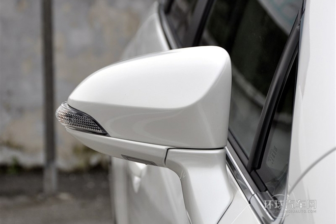 2013款 2.7L 兩驅豪華版