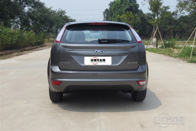 2013款 兩廂經(jīng)典 1.8L MT百萬(wàn)紀(jì)念版