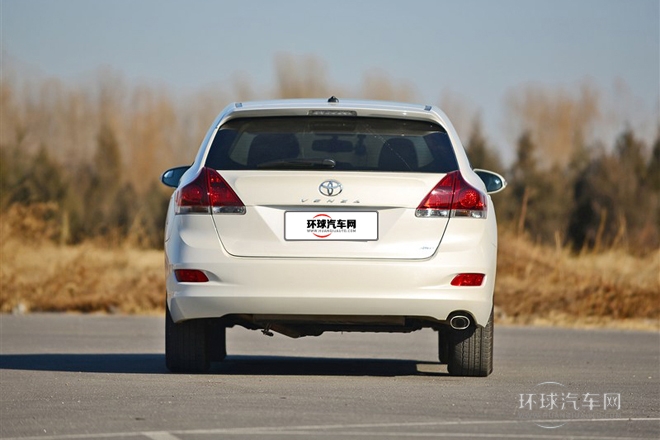 2013款 2.7L 四驅豪華版