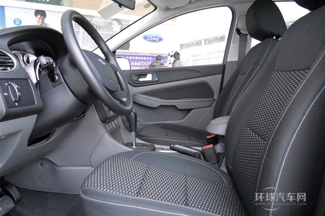 2013款 兩廂經典 1.8L AT百萬紀念版