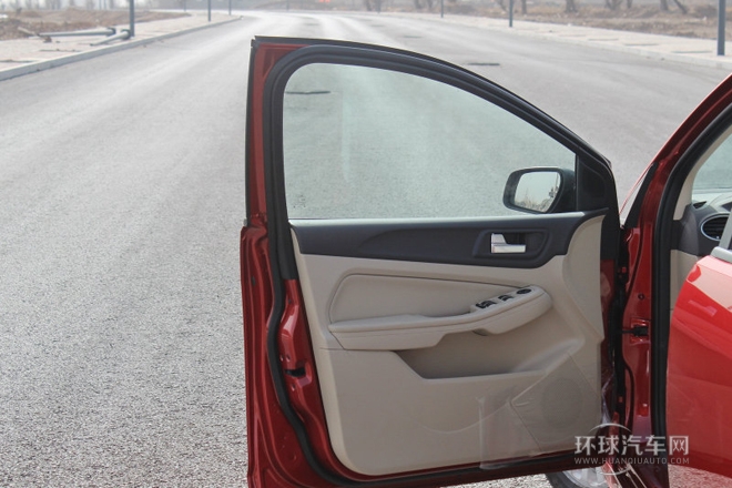 2013款 兩廂經典 1.8L MT時尚型