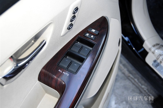 2013款 2.7L 四驅至尊版