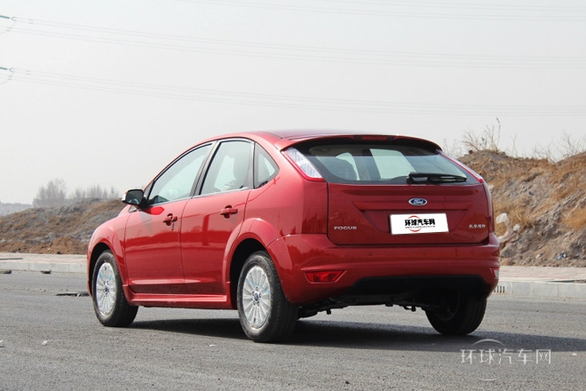 2013款 兩廂經典 1.8L MT時尚型