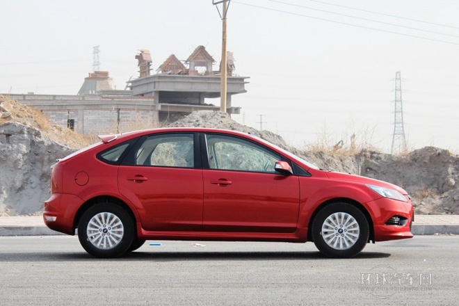 2013款 兩廂經典 1.8L MT時尚型