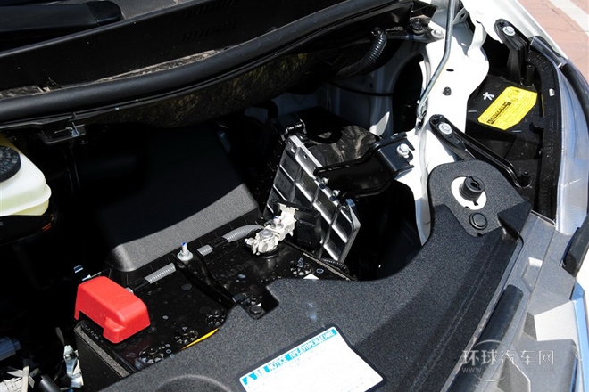 2012款 2.4L 豪華版