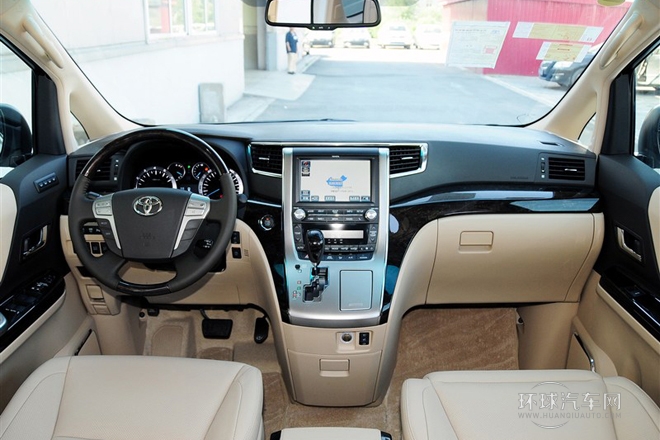 2012款 2.4L 豪華版