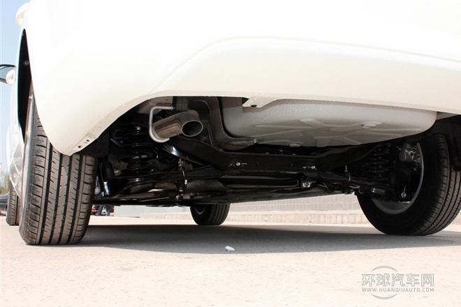 2013款 三廂經典 1.8L AT基本型