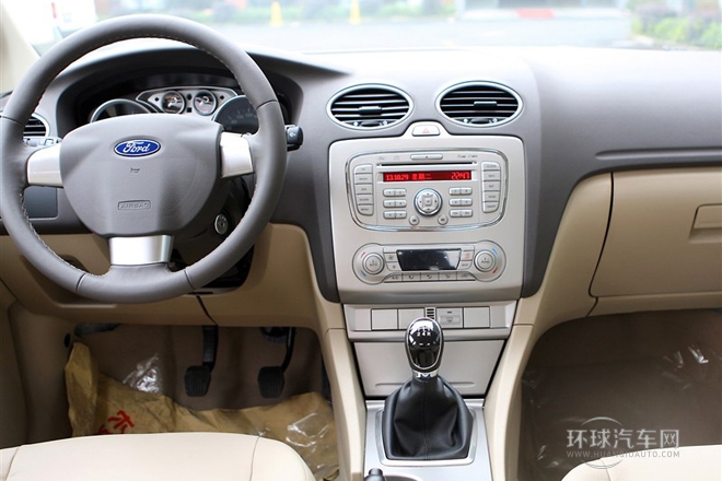 2013款 三廂經典 1.8L MT百萬紀念版