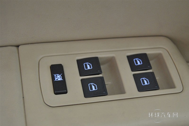 2012款 2.0L 自動(dòng)尊享型DVVT