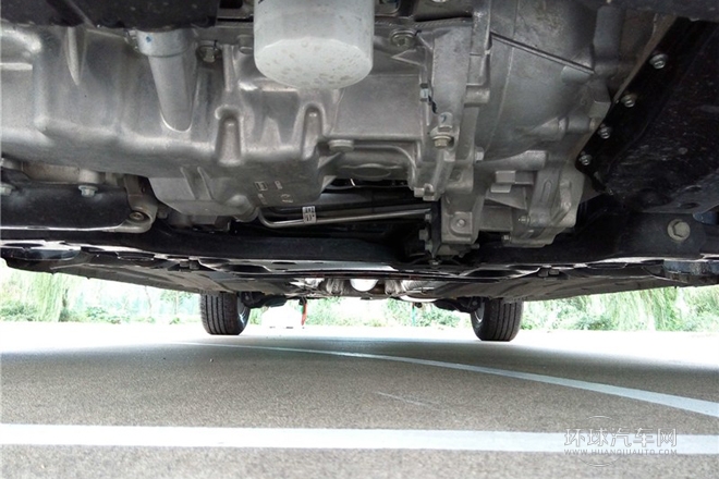 2013款 三廂經典 1.8L AT百萬紀念版