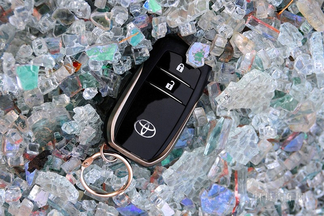 2014款 2.5L 豪華版