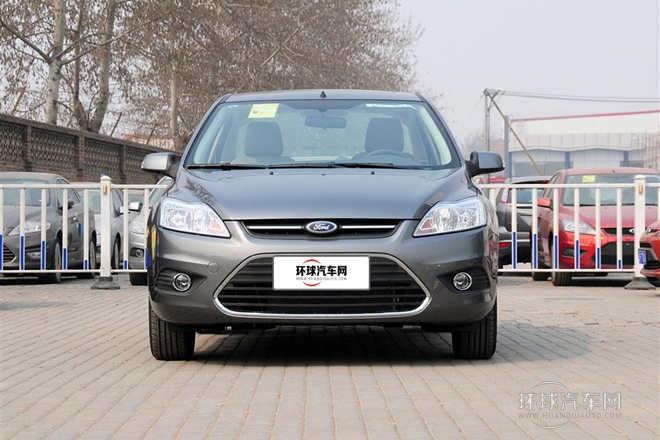 2013款 三廂經(jīng)典 1.8L MT時(shí)尚型