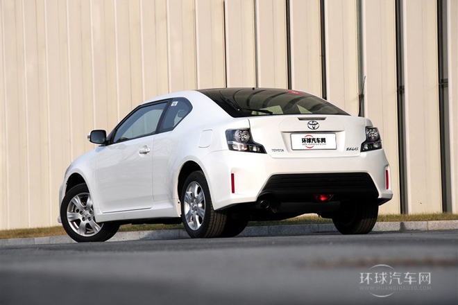 2014款 2.5L 豪華版