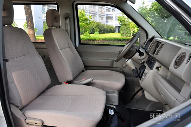 2010款 1.0L柴油標(biāo)準(zhǔn)型