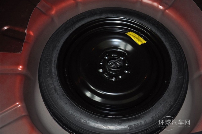 2013款 三廂經典 1.8L AT時尚型