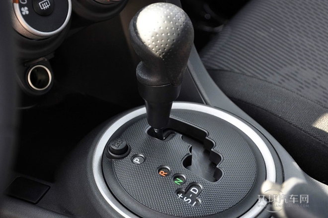 2011款 2.5L 標準版