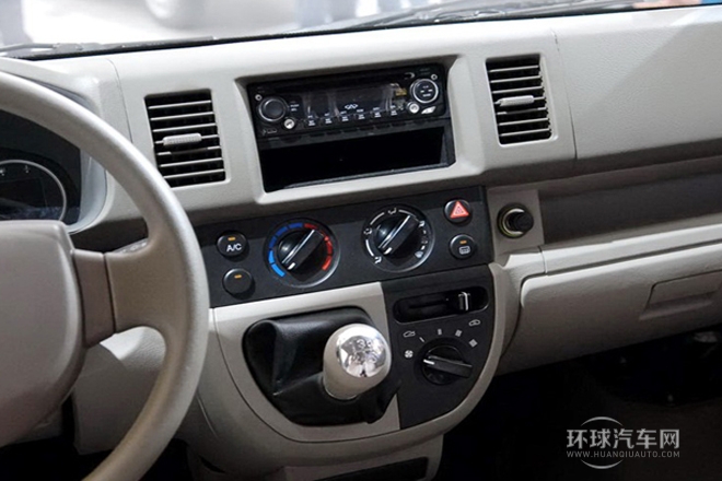 2010款 1.0L豪華型