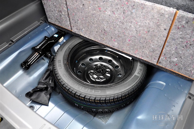 2010款 1.3L 手動豪華型