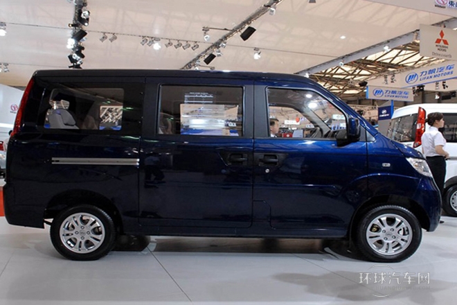 2010款 1.0L豪華型