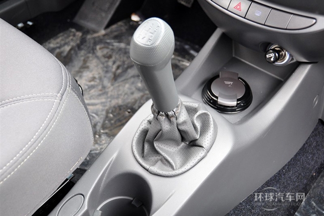 2010款 1.3L 手動豪華型