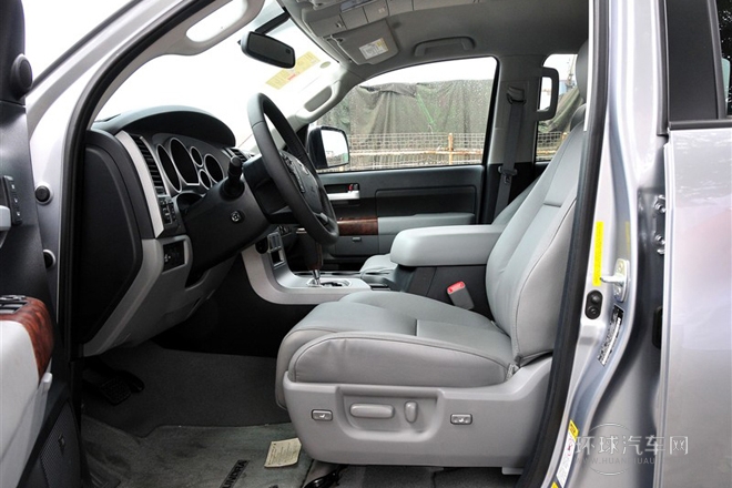 2011款 5.7 標準型