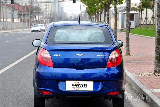 2010款 1.3L 手動豪華型