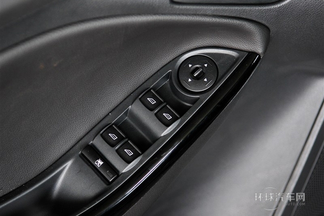 2012款 兩廂 1.6L MT風尚型